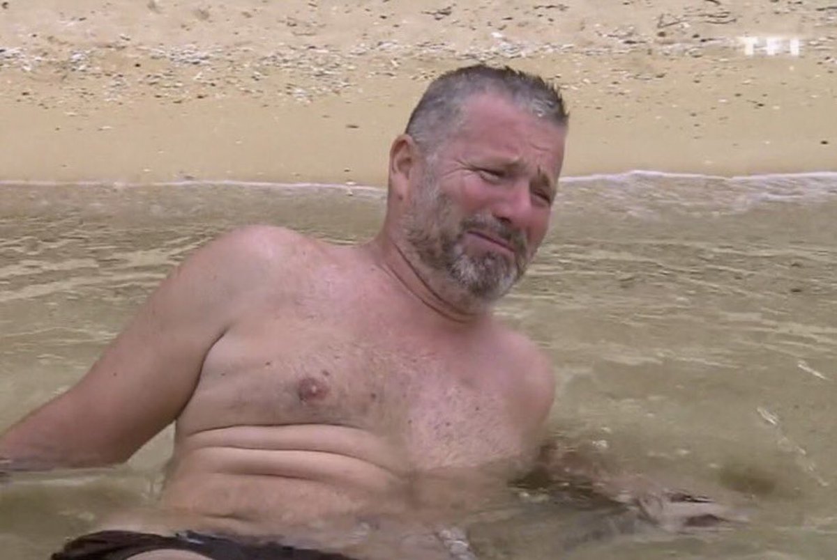 RezTuga's tweet image. Quel crack, le seul homme capable de se blesser sans participer à l’epreuve 😭😭 #KohLanta