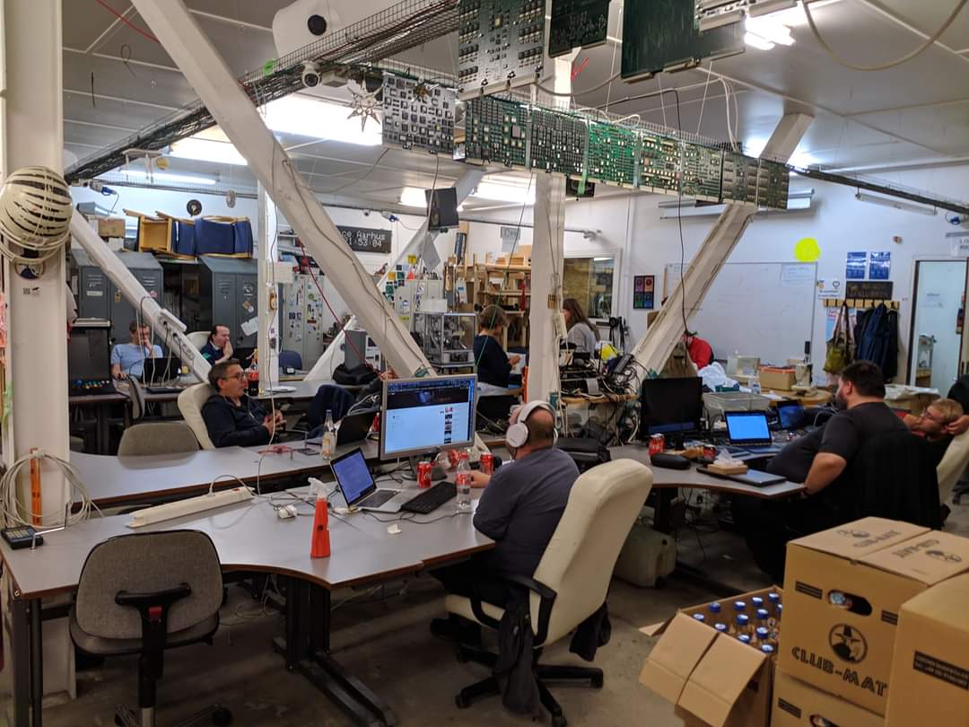 openspaceaarhus's tweet photo. Så var det Torsdag i spacet se her hvordan der blev syet og hacket på Face eller LinkedIn:

https://t.co/7yKqxFZv8D

https://t.co/AwfVUZv5eX https://t.co/5C0rzGfWUD