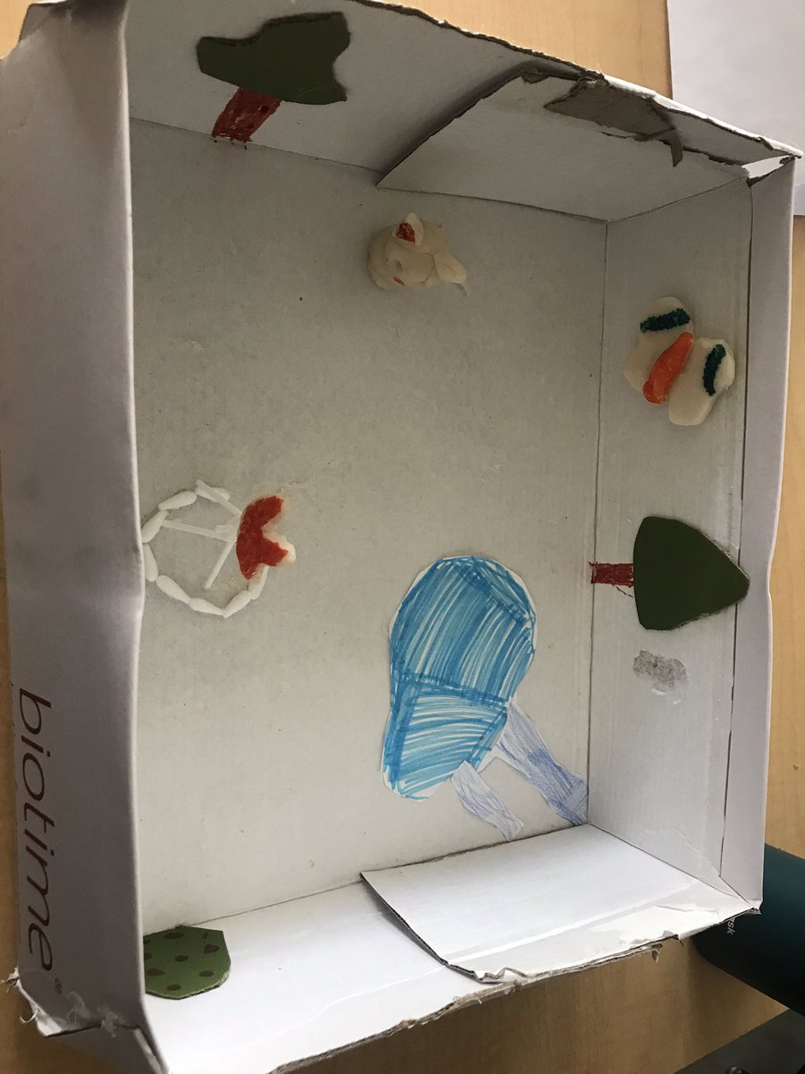 missmajor9's tweet photo. Our “All About Me” sculptures were a success! After brainstorming ideas, students decided what material they wanted to use to make a unique sculpture. A few were even brave enough to present and give feedback! @MountainEdu @Lawrence_Grassi https://t.co/hCIDhxWRmn