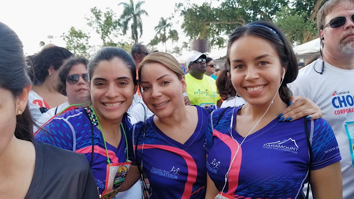 Paramountce's tweet photo. #flashbackfriday to the 2018-2019 Mercedes-Benz Corporate Run! We had such an incredible time with our paramount family!So proud of our team for pushing through✨💪🏼🏃‍♂️

•
•⠀
•⠀
•⠀
#MercedesBenzCorporateRun #engineering #engineer #technology #construction #architecture https://t.co/6eLcHJVP29