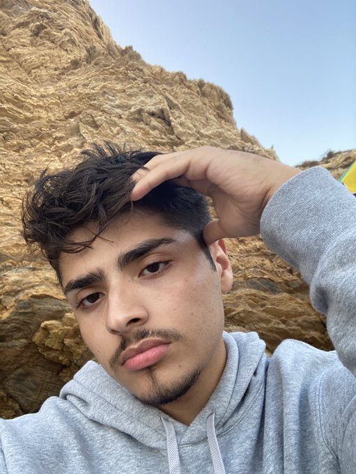 Watch Heavy pole's leaked NSFW photo on TwXstars