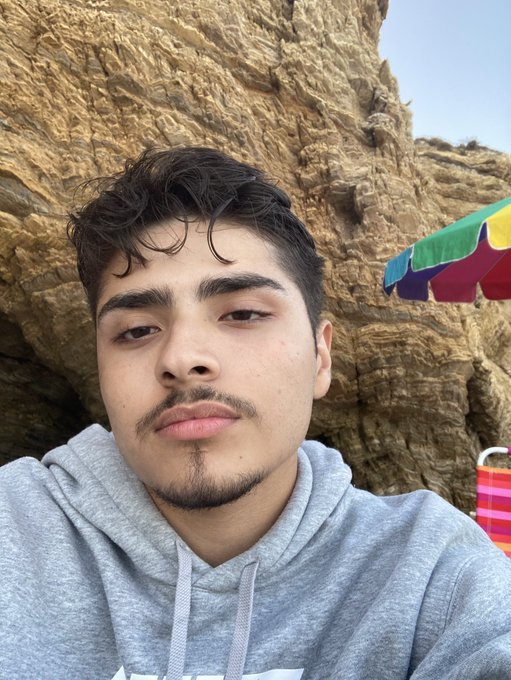 Watch Heavy pole's leaked NSFW photo on TwXstars