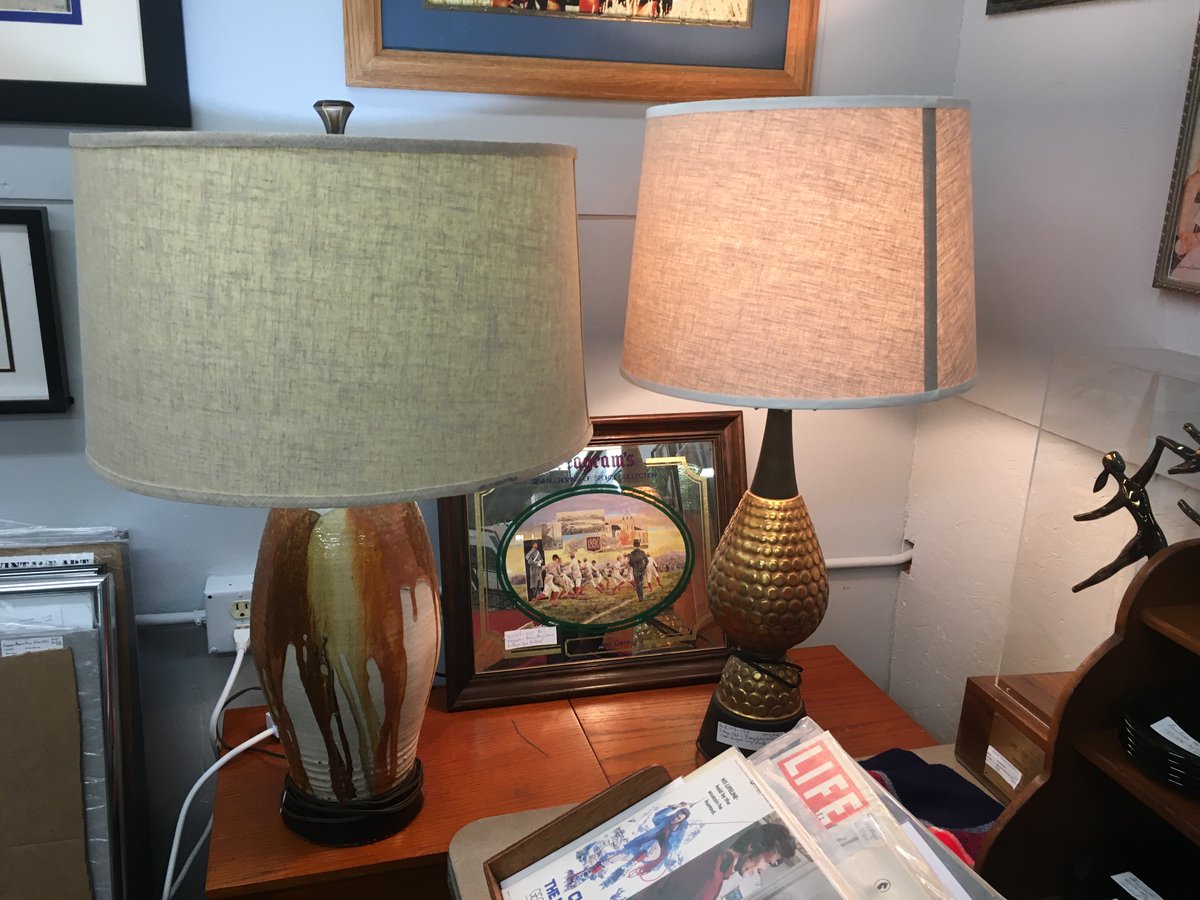 SantaBarbaraMnt's tweet photo. #VintageVentura is open!
Whatever you collect, find it at #BOOTH37
Antique Adventures
6587 Ventura Blvd, #Ventura, CA 93003
#WWI #WWII #Artglass #Art #Ventura Ventura Flea Market  #VenturaFair #Picasso #VenturaCounty #andywarhol #midcenturymodern #movies #1950s #1960s #1970s https://t.co/A7Fq12DrwJ