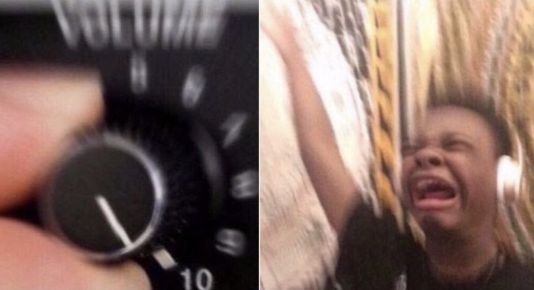 ookieth's tweet image. I DONT WANNA BE YOUR FRIEND I WANNA KISS YOUR LIPS