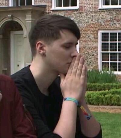 ~ dan as otters  ~ a thread