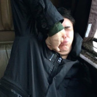 ~ dan as otters  ~ a thread