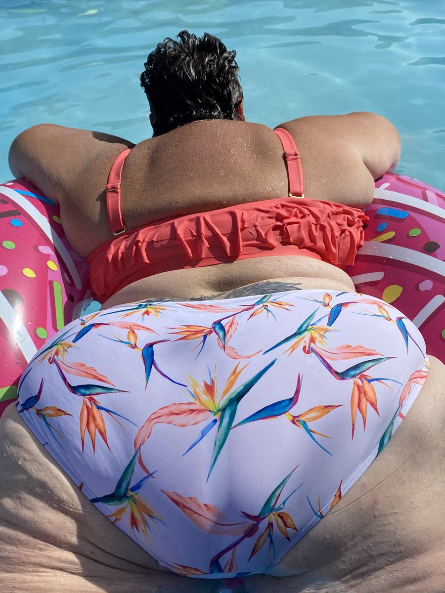 CurvesMystical's tweet photo. New suit... only one question left... On or Off??? Link in bio πππ#ssbbwlovers #bbwcougar #plussizsexy #curvygoddess #bbwmature #curvyanddelicious #bigandbeautiful #bbwproud #bbwhotmilf #sexybbw #bbwgoddess https://t.co/HOiL9oqd6A