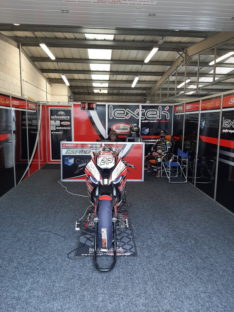 npmotorcycles's tweet photo. Already for Silverstone BSB  @bjornestment27, @npmotorcycles, @lextek_products https://t.co/MgHeycJEg9