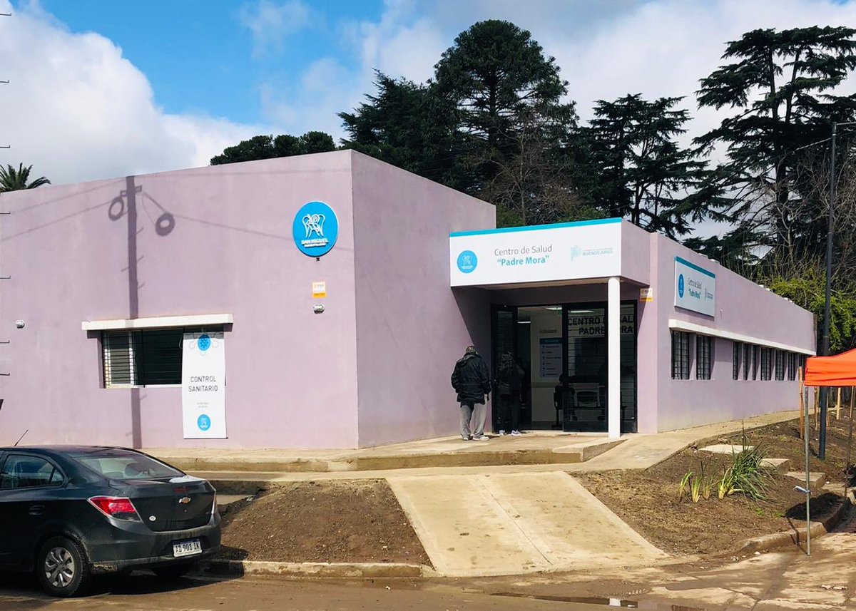 MuniSanMiguelOK's tweet photo. NUEVO Centro de Salud en Rosa Mística 🏥👇
✔️ Empezó a funcionar esta semana.
✔️ Cuenta con 5 consultorios, 3 baños, enfermería, farmacia, sala de espera y SUM.
✔️ Pertenece a la #RedAmba y fue realizado junto a @MInfraPBA.
#LaSaludEsPrioridad
#SomosComunidad https://t.co/FYDc281DwG