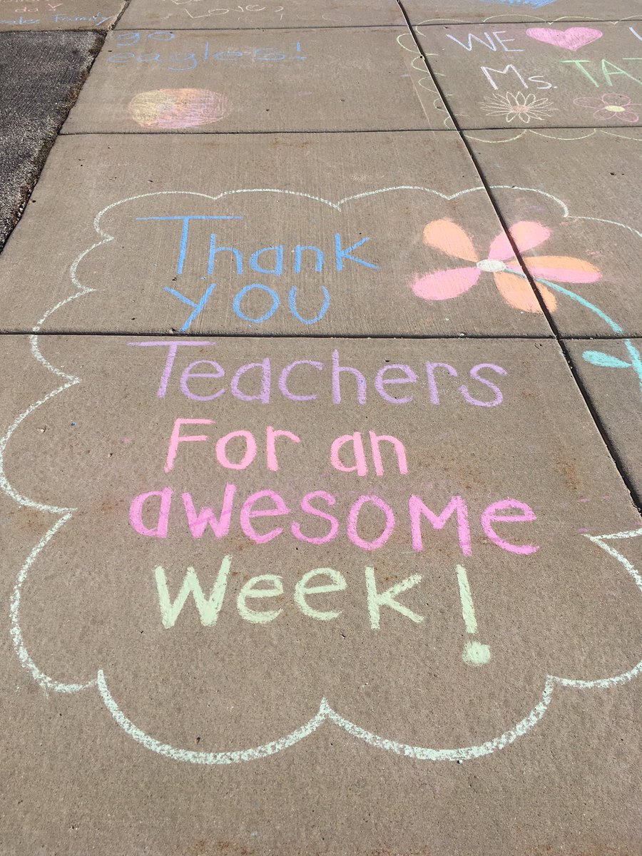 mskathan's tweet photo. What a sweet way to close out an incredible first week of school ❤️ #IvyHillLeague https://t.co/ylRE5HzyEY