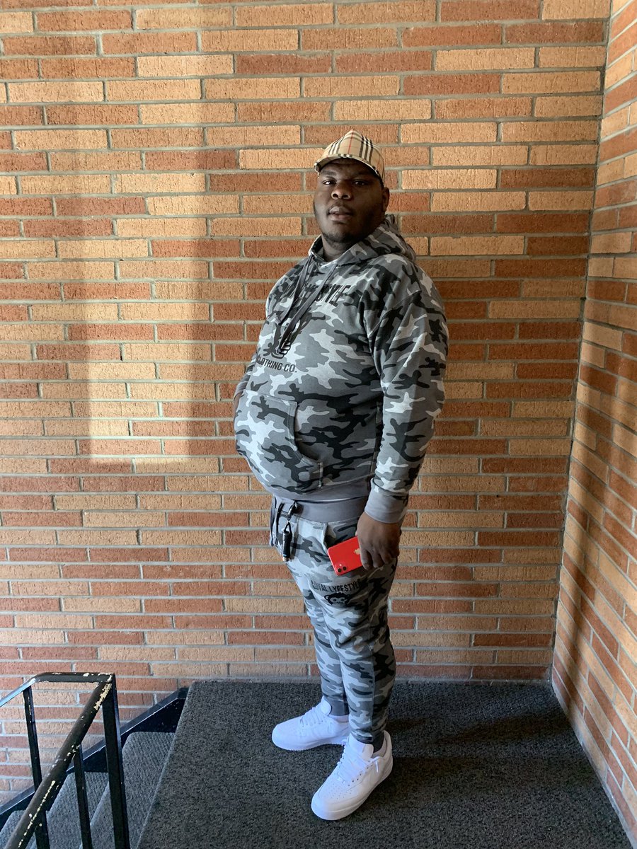 ripxtraman's tweet photo. Lil nigga I can serve w/o a scale if you can keep atleast a dime around you a never fail ππππ» #LLJX #LLHamm https://t.co/EeR0rstx8k