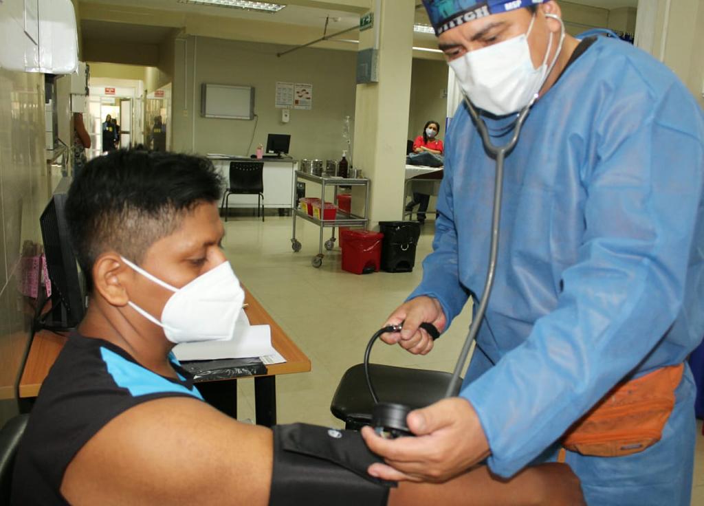 DPS_LosRios's tweet photo. #Guayas | De enero a agosto de 2020, el área de Emergencia del Hospital Básico Playas asistió a 15888 pacientes, de los cuales, 972 permanecieron en observación. Con atención de 24 horas y 7 días a la semana, se asegura el acceso al servicio de salud en esta unidad operativa. https://t.co/fEfeKYrGHq