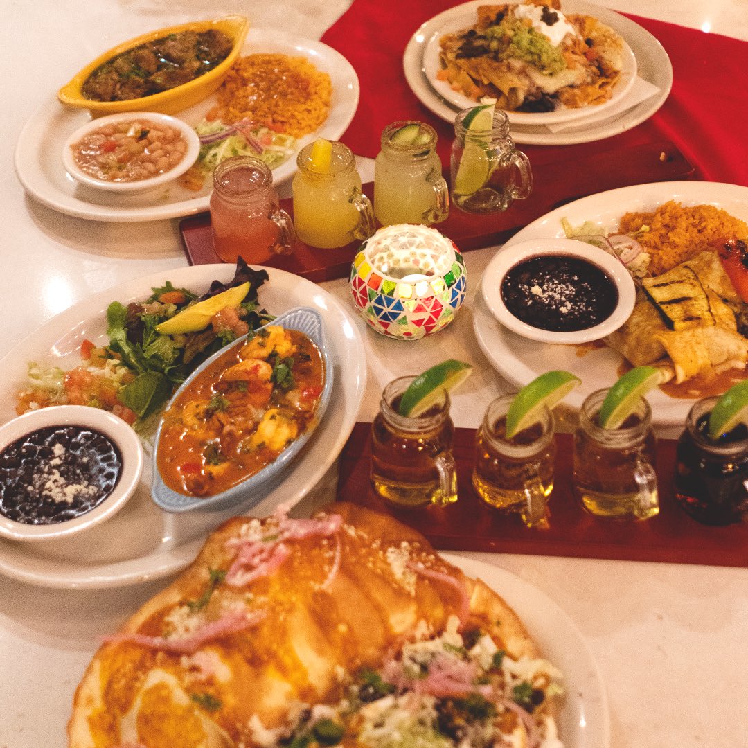 RioAzulPS's tweet photo. This holiday weekend enjoy outdoor patio dining or takeout from 4-9pm. ๐Order take out online or call us at 760.992.5641! https://t.co/004p7B9YMK
#RioAzulPS #RioAzulMexicanBarandGrill #PalmSprings #PalmSpringsLifestyle
#DineGPS #Cocktails #MexicanFood #Margaritas #Tacos https://t.co/ljQRIwID5E