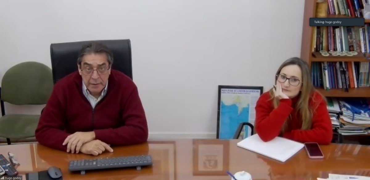 CTAABuenosAires's tweet photo. #AHORA Responsables de comunicación y dirigentes de #CTAABonaerense participan de "Comunicarnos en #Pandemia: desafíos y oportunidades de la virtualidad", organizado por la Secretaría de Comunicación de la Mesa Provincial. @CachorroGodoy y @oscardeisasi abrieron la jornada. https://t.co/gMKECi16Hj