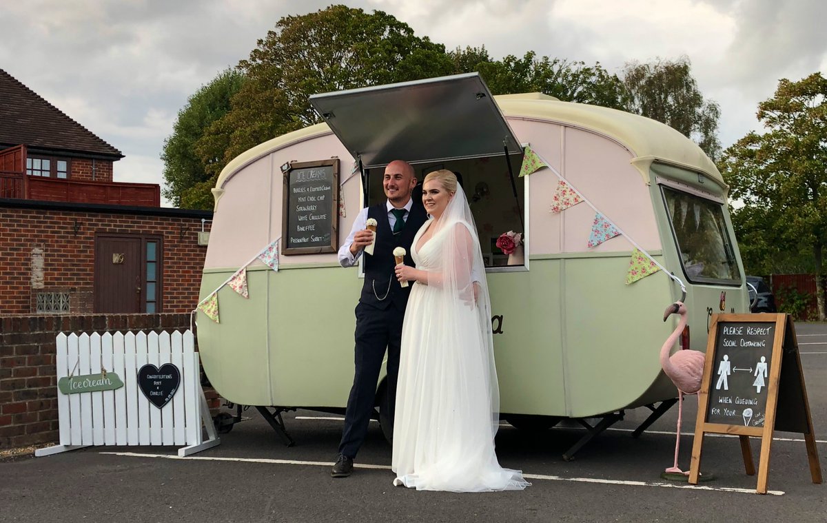 CaravanillaUK's tweet photo. I'm so excited, and I just can't hide it..I'm about to lose control and I think I like it..I'm so excited, and I just can't hide it..Yes that’s right folks after 341 days since our last wedding we’re back doing what we do best, with our 1st wedding of 2020! 🎉🍦🎉🍦 #wedding https://t.co/SIEhWW56uY
