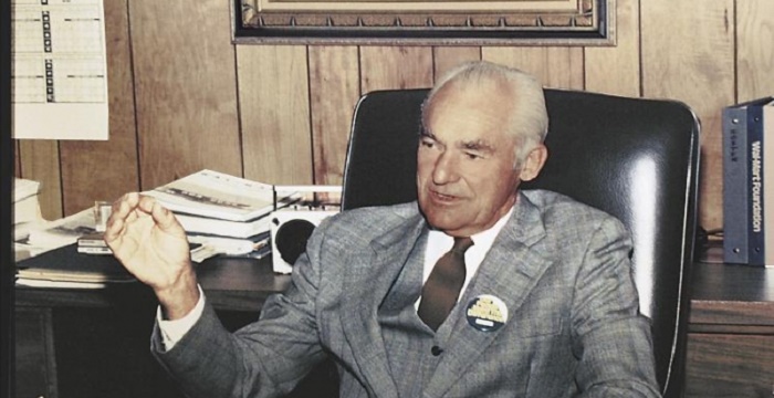 1) Meet Sam Walton. He is the founder of Walmart. His children and heirs collectively have become the richest family in the United States and the richest non-royal family in the world.