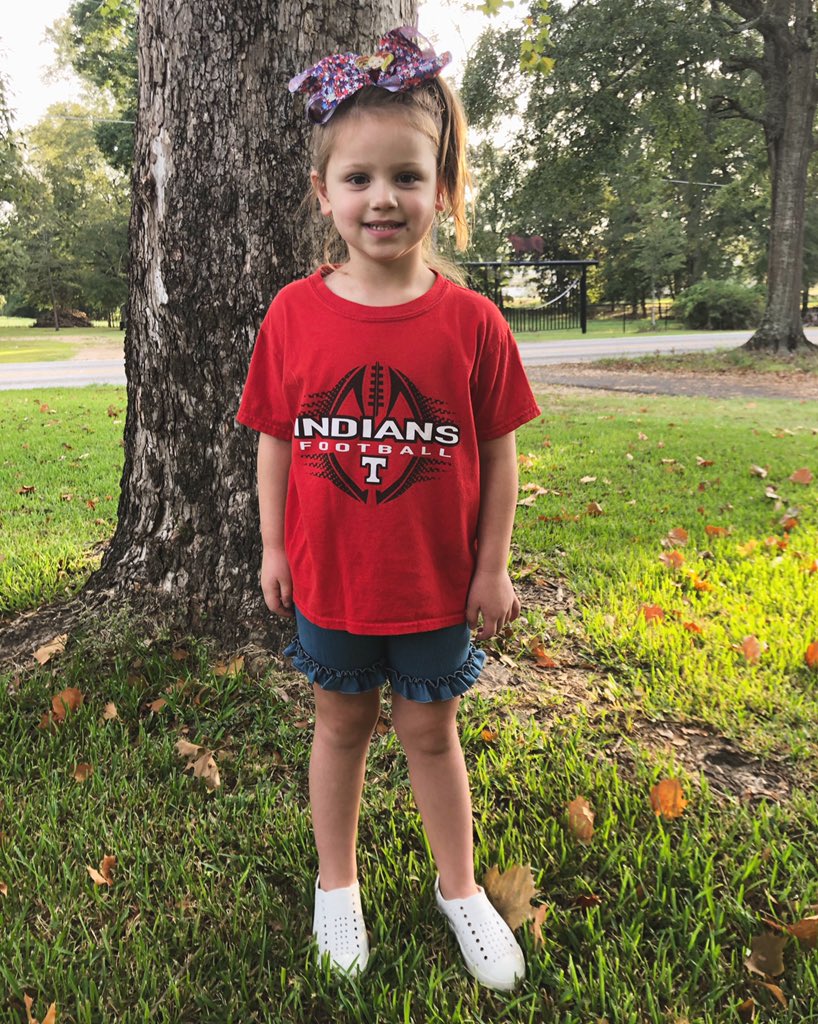 e_boybs's tweet photo. we ready 🏈🏈❤️❤️ https://t.co/TqFIzbYg5m