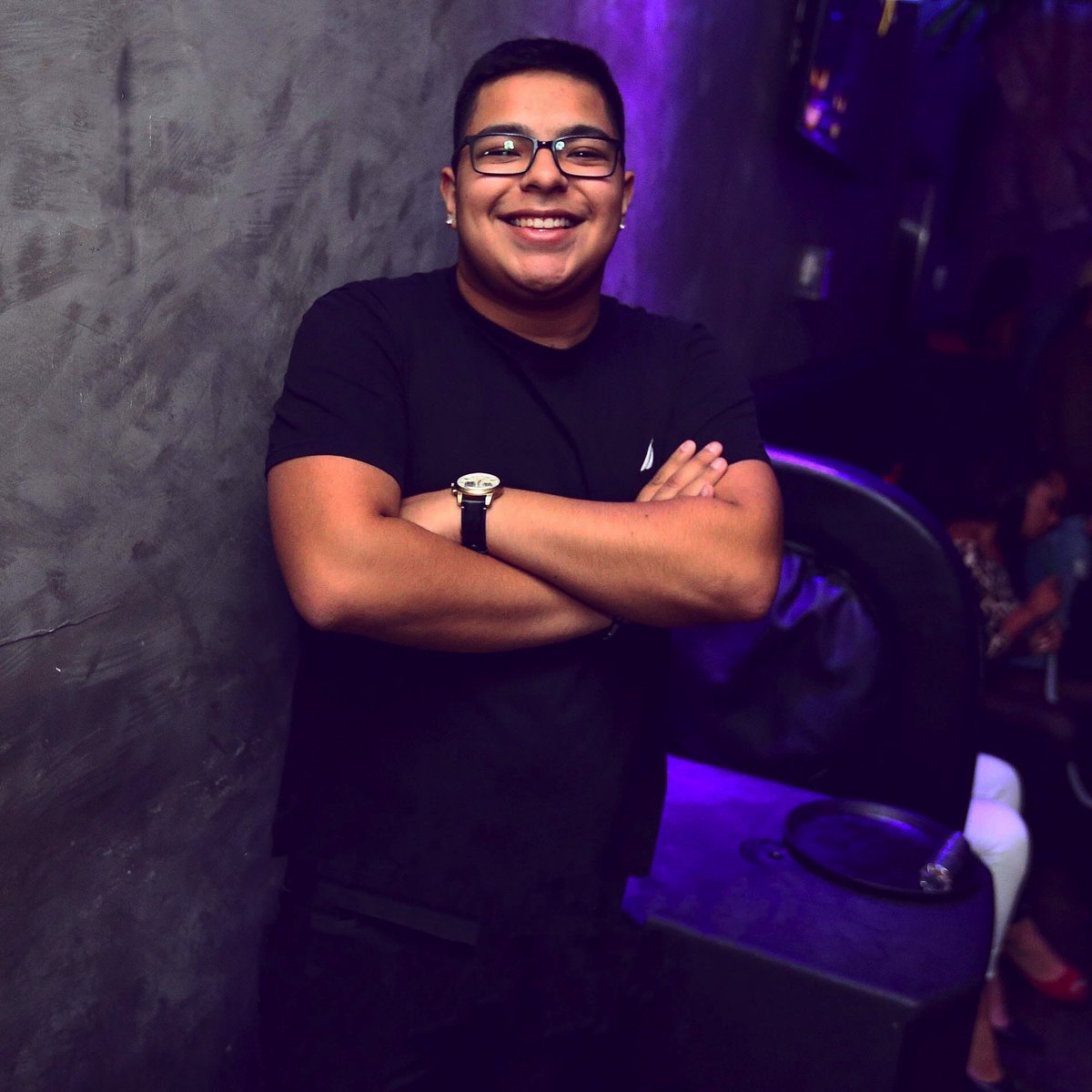 DjPonyyy's tweet photo. Today is a young kings birthday🤴🏽🥳 #partywithpony https://t.co/Fi9jbr64S0