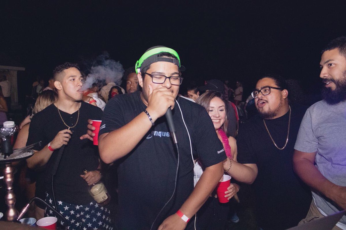 DjPonyyy's tweet photo. Today is a young kings birthday🤴🏽🥳 #partywithpony https://t.co/Fi9jbr64S0