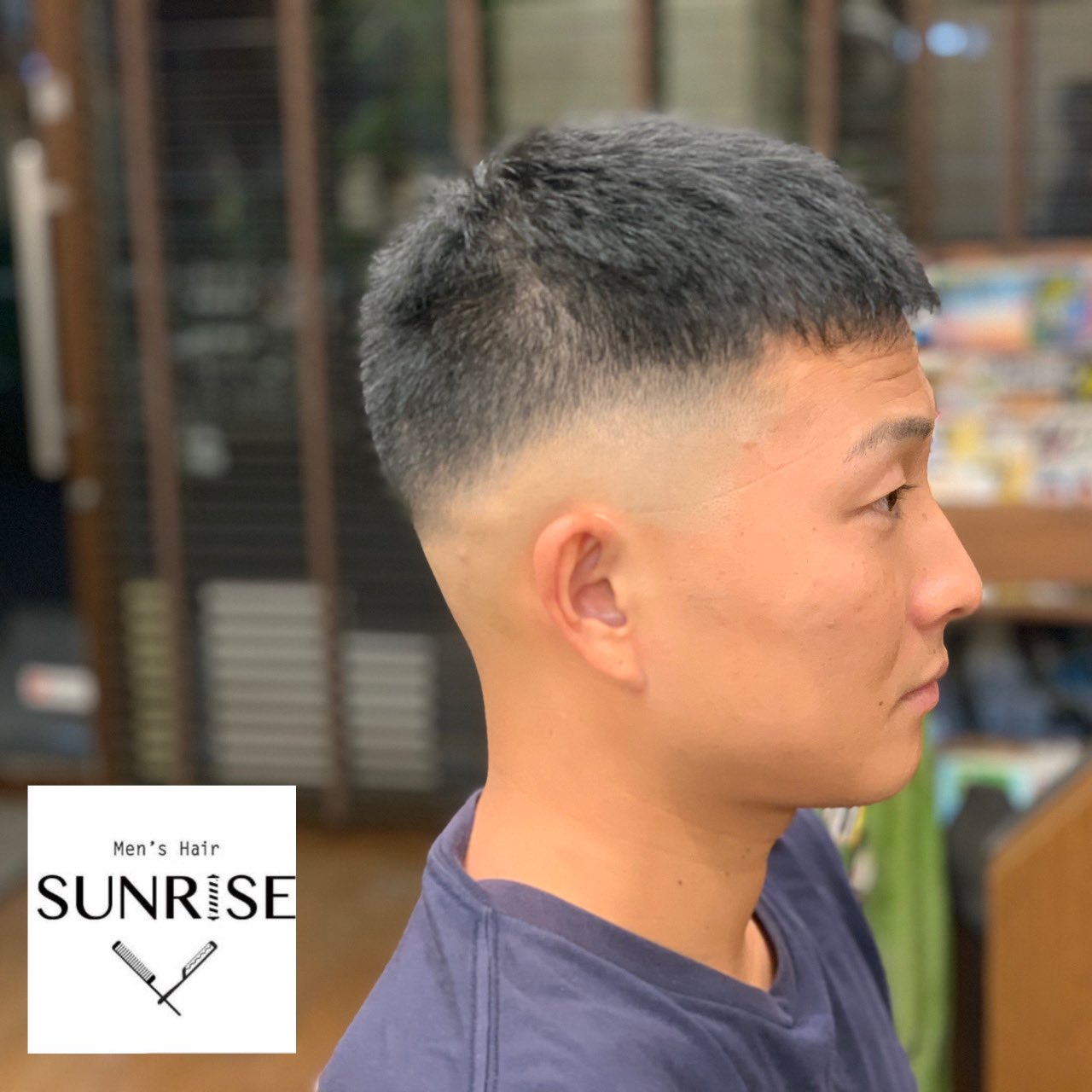 توییتر 髪処 山本家総本店 در توییتر スキンフェードスタイル フロントとトップはそのままに ヘアスタイルから世の中を明るく 床屋 高島平床屋 高島平ヘアサロン フェードカット フェード アイパー フェードスタイル 東武練馬理容室 高島平理容 パンチ