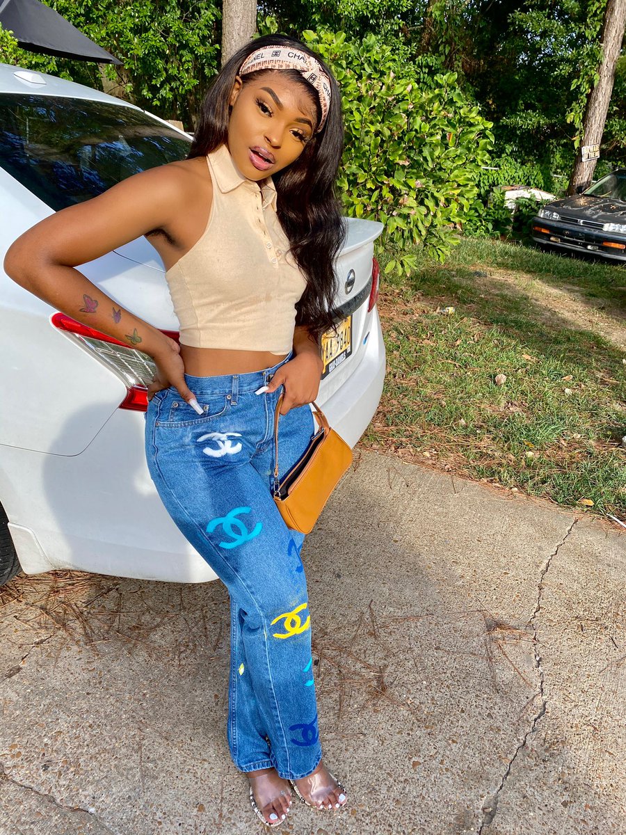 itgirlken's tweet photo. @janiaabaniaaaa Hey yall💓 check out my Luxury denim collection I just released!! USE CODE: LUXURY10 for 20% off your ENTIRE ORDER ! Only valid for 10 customers 💫 https://t.co/6ur5ELKtqj https://t.co/Z1dhadgpD1