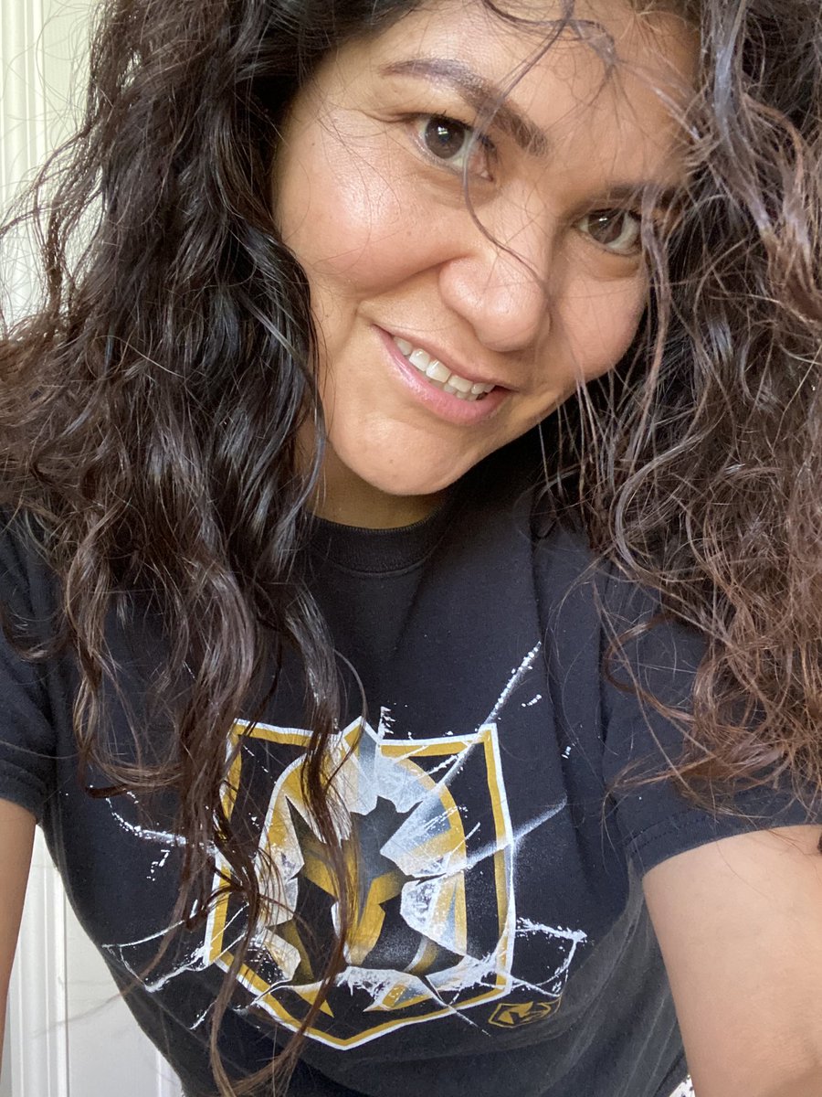 n8tivel8dy's tweet photo. #GoKnightsGo #gameseven #HappyFirstFriday #LasVegas #AllOrNothing https://t.co/VAlPKoLBmf