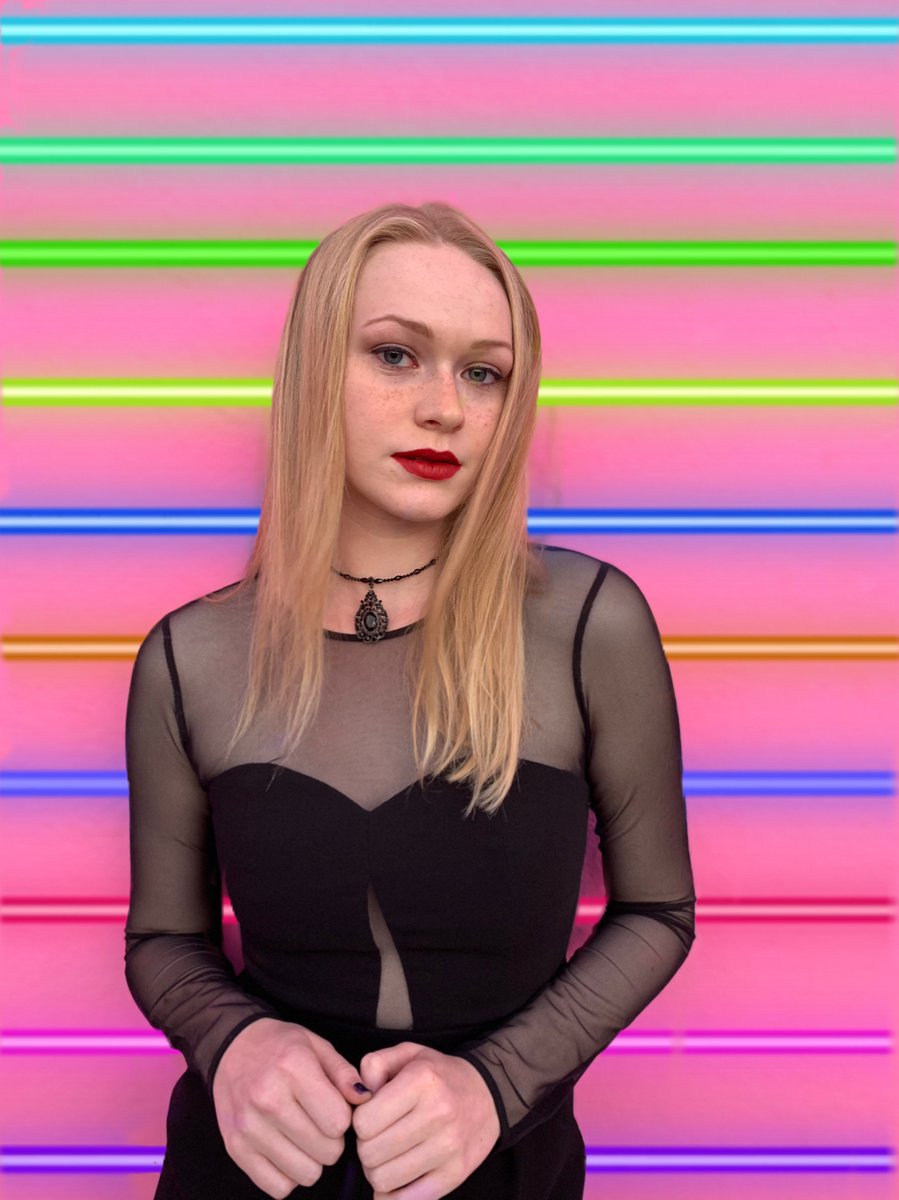 RachelleMHenry's tweet photo. NEON DREAMS ๐ฅ #actress #tvandfilm #losangeleslife #neonlife #colorful #pinkwall #melrose #livelifecolorfully https://t.co/a8O20xr4ON