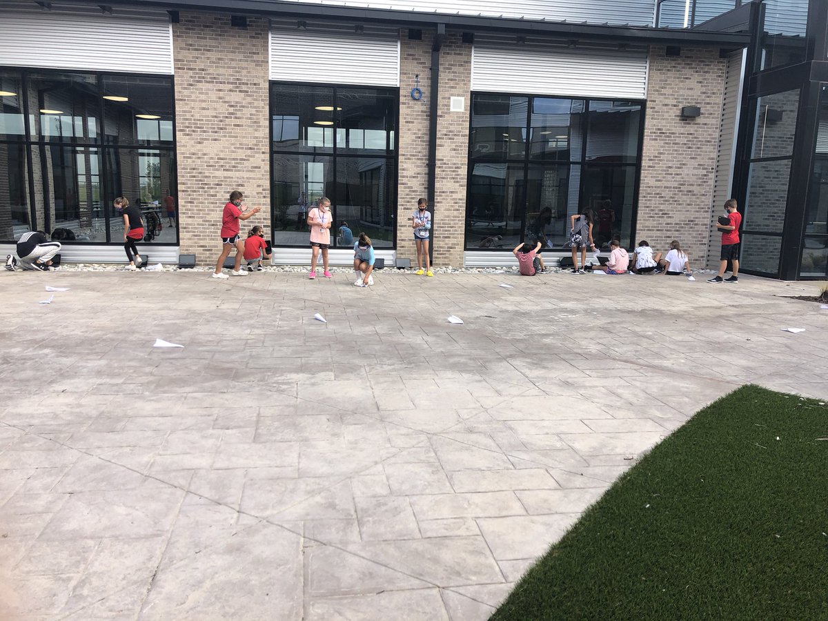 ms_kappen's tweet photo. Gosh I love the excitement my 5th graders have for learning! We were able to learn about the scientific method by conduct an investigation about paper airplanes today #FunFriday #FunInFifthGrade #ArgyleEagles https://t.co/EfDhNPaaJv