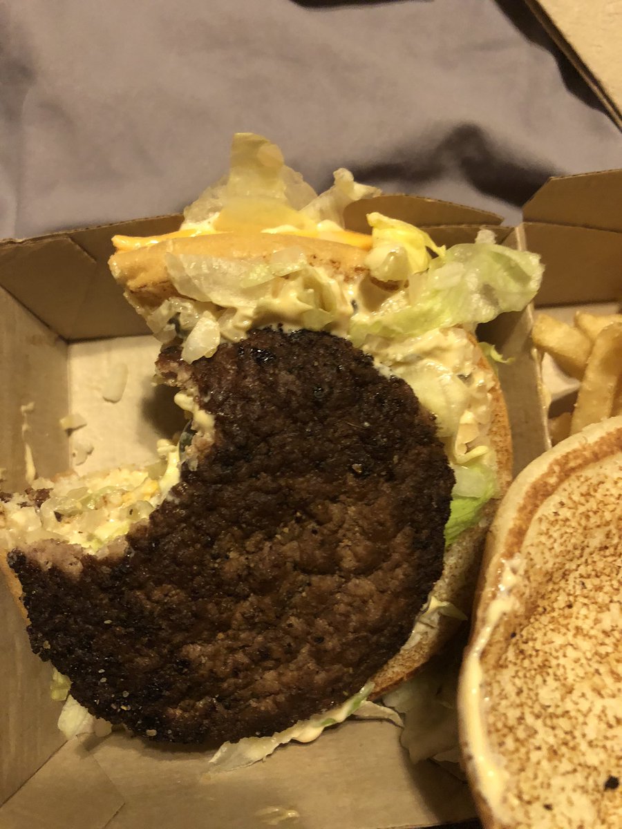 dilutedintellec's tweet photo. @McDonalds this is what I got last night at the location at Broadway in North Little Rock when I ordered a #1. https://t.co/BEcUkDjEAl