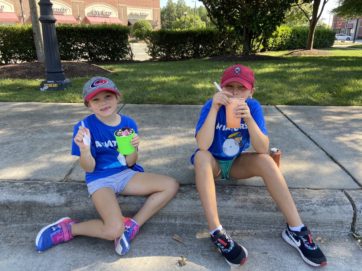 Thank you <a href="/baucomes/">Baucom Elementary School</a> a successful virtual school week! We are celebrating with <a href="/AndiasIceCream/">Andia's Homemade Ice Cream</a>!
#thankyouteachers #RiseAbove