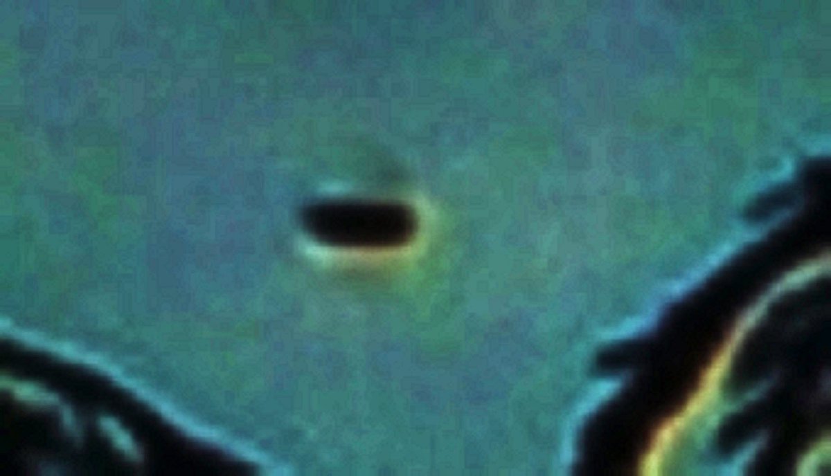 marie_kayali's tweet image. ALWAYS WATCHING #UFO #UNKNOWNOBJECT #UKUFO