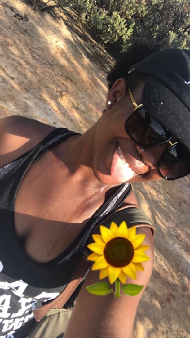britthedoll's tweet photo. ☀️☀️sunny day and hiking 🌻 #sunshine #hiking #exercise #outdoors #fun #blackgirlmagic https://t.co/pgsL79iYdl