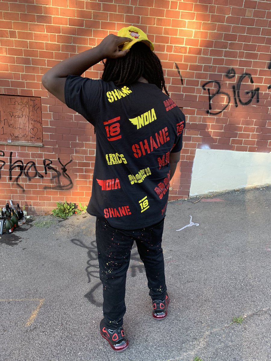 ballandbars1's tweet photo. #LongLive18 #LongLiveIndia #LongLiveMarcus #LongLiveDraskii #LongLiveShane #Fuck2020 ๐ญ๐ญ๐๐พ๐๐พ https://t.co/xgXeLSSI8z