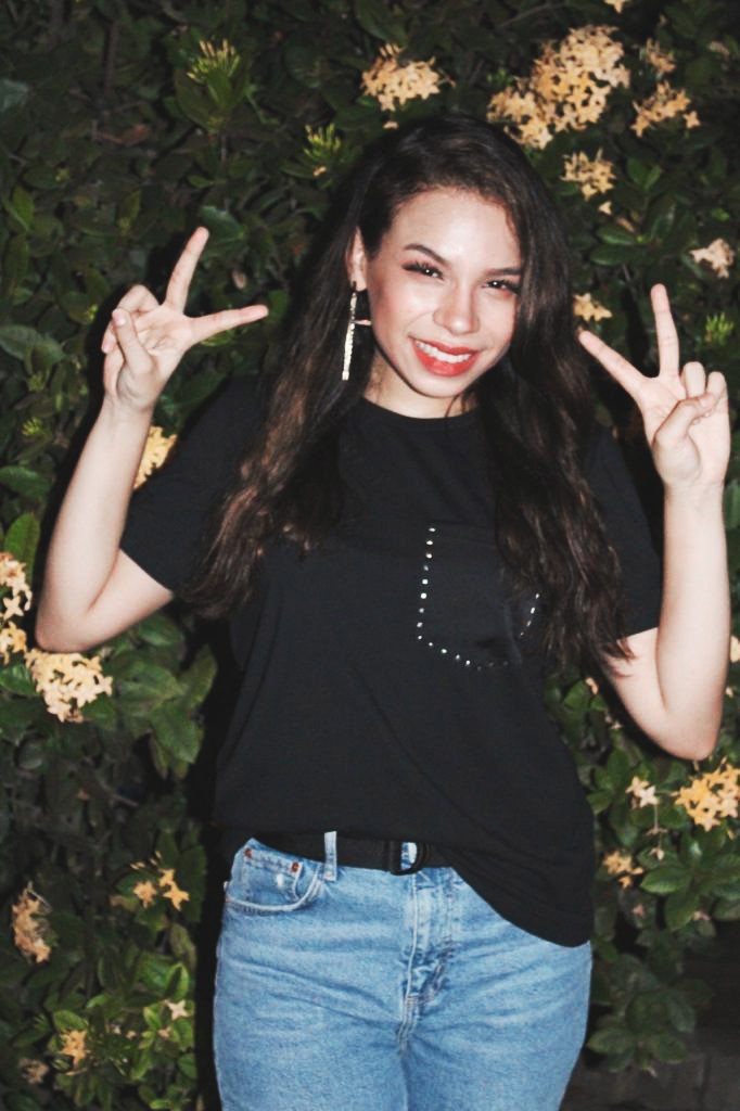 The Queen <a href="/Angiefloreshn/">Angie Flores 💙🎶💜</a> 💙