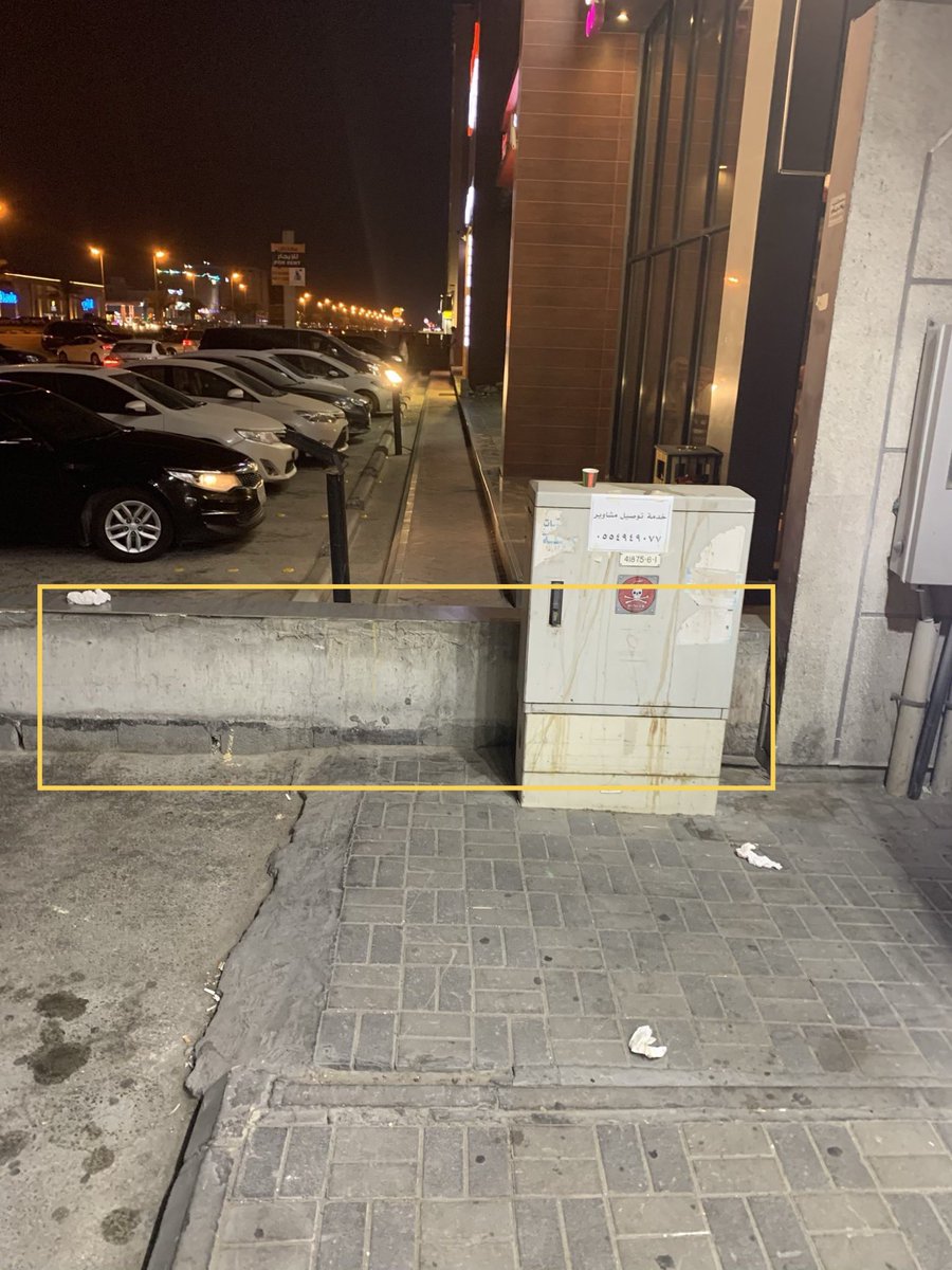 fouadurbanist's tweet photo. الحدود يين هولندا وبلجيكا 
Vs
حدود صكوك الأراضي في شارع تجاري

الفكرة وصلتني من أحد الأصدقاء https://t.co/bQ9odnm2KZ