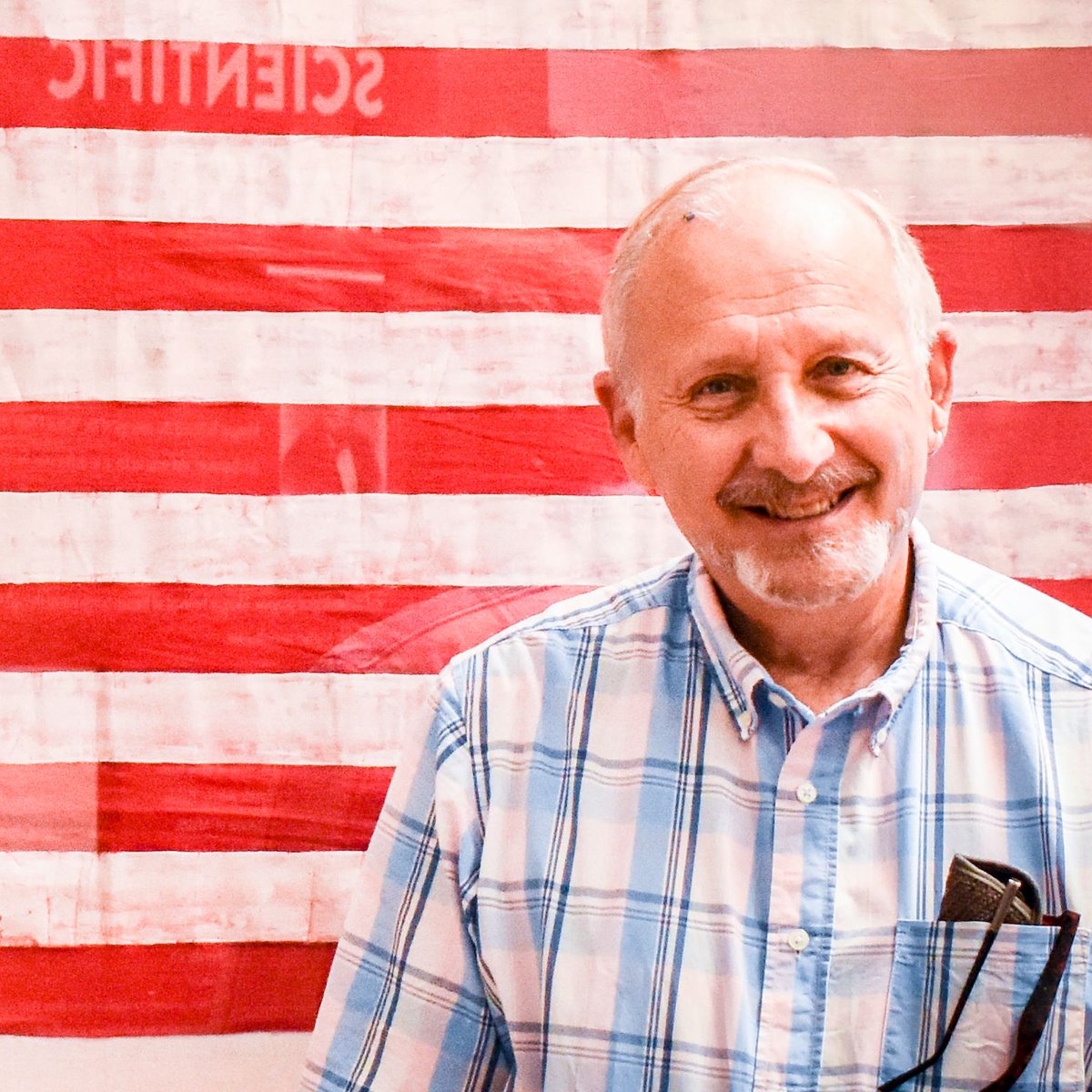 Clarke talks with the NM Holocaust Museum about the differences between empathy vs. hate. 

buff.ly/2F66zQ0