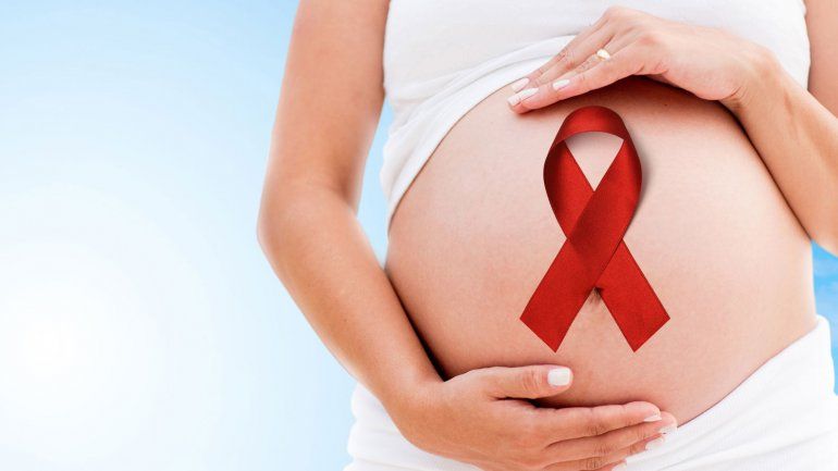 mechesendrea's tweet photo. En el momento del parto, embarazadas con VIH son mal atendidas y discriminadas en algunos centros públicos de salud #NoMasDiscriminacion #MusicaXMedicinas https://t.co/W726GRrLNR