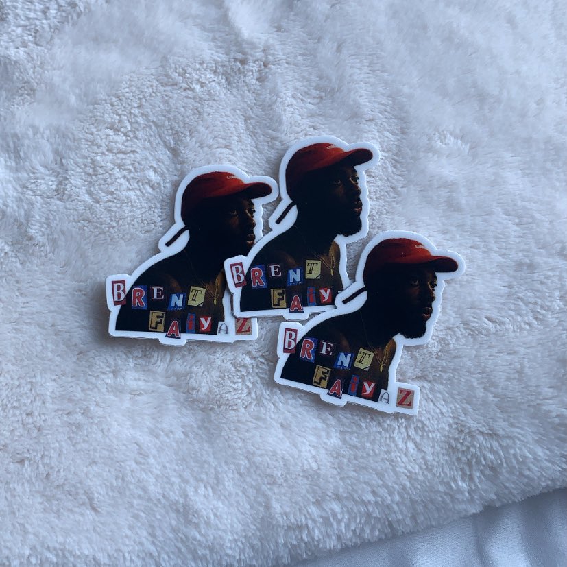 miascreations's tweet photo. low stock stickers ❕❕
- kid named cudi (3) 
- travis (3) 
- bad bunny (3) 
- brent (3) 
available to shop on https://t.co/NcG3Kn6QEY ! https://t.co/xVNZU7kfjb