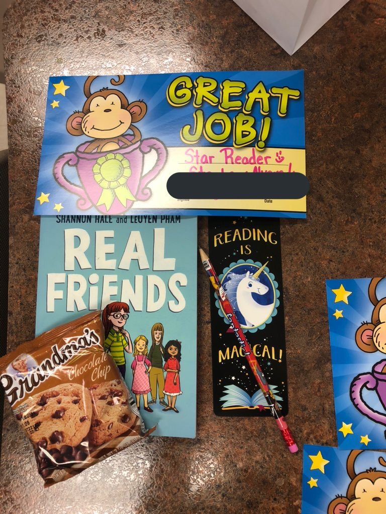 CruzClass's tweet photo. These kids are amazing! They managed to read 7 hours or more in 3 weeks time. They are the Top 3 readers in my class. They were surprised with a goody bag and a book of their wish! Mrs. Cruz is very proud! Their smiles were priceless. https://t.co/1msP8SG4Eg