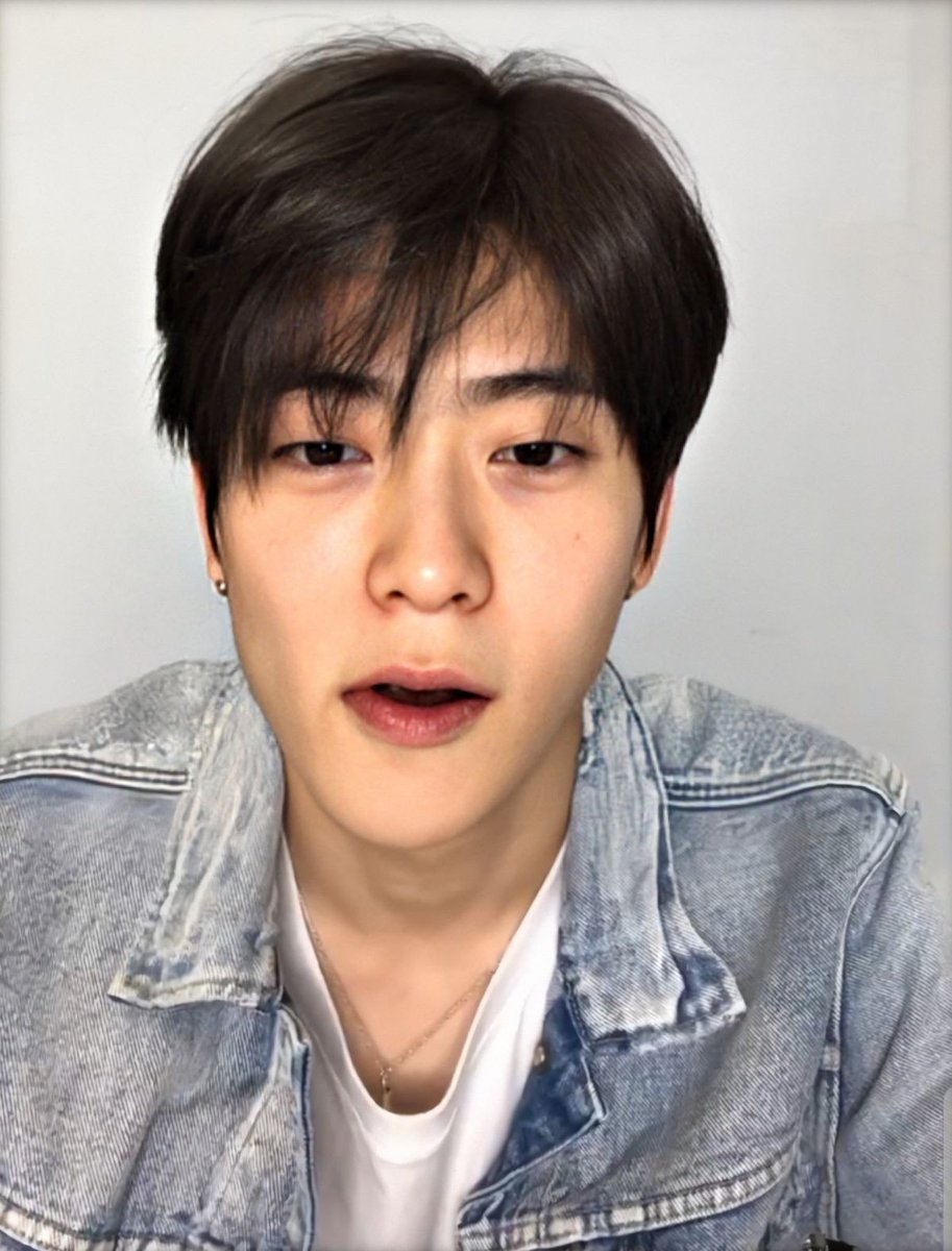 ً (@jjhlooks) on Twitter photo 