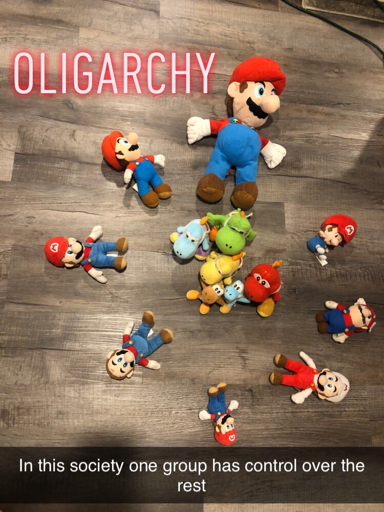 acalih16's tweet photo. The political twists in the mushroom kingdom @CooperGoPo #gummygov https://t.co/8qba5YdNfP