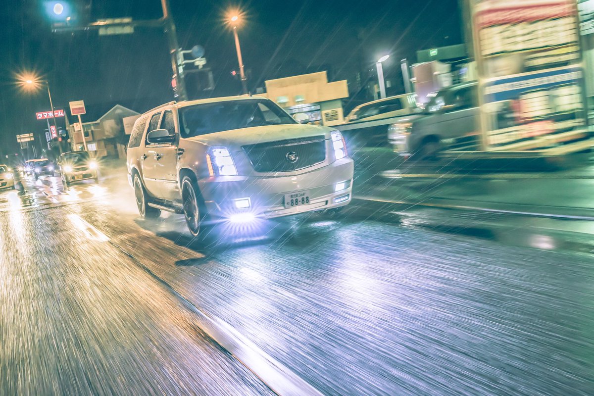 Keita 雨ニモ負ケズ 風ニモ負ケズ ローリングショット エスカレード エスカレードesv 鹿児島 Kagoshima アメ車 キャデラック カメラマン フォトグラファー