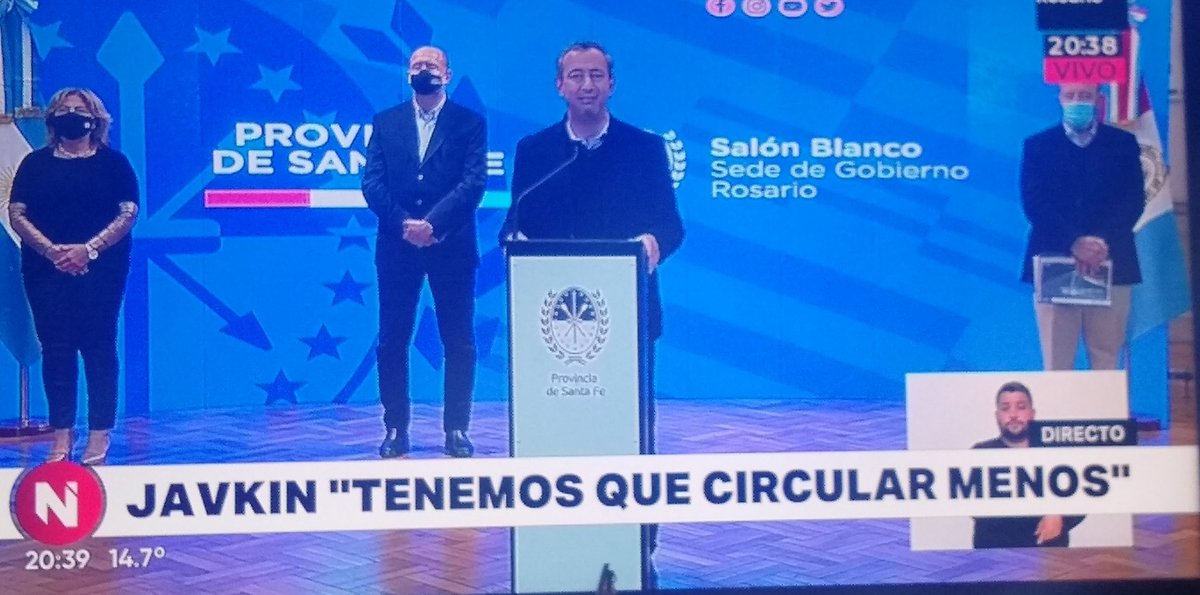 GabrielhBaez's tweet photo. Faltaron los detalles de cuales serán las medidas restrictivas en estos 14 dias, saludamos que habrá ayuda de parte de la provincia 
Ahora alguien podría haber dado los detalles ya q quienes gobiernan evidentemente no quieren dar malas noticias
#QuedateEnCasa 
#CuidateYCuidanos https://t.co/2kVBN0VOiB