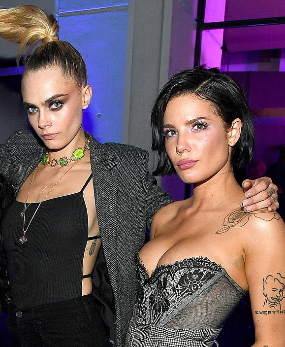 AcervoCharts's tweet photo. Cara Delevingne está supostamente namorando com a cantora Halsey, três meses depois que seus ex-namorados Ashley Benson e G-Eazy começaram a namorar. https://t.co/57cOzpFj2i
