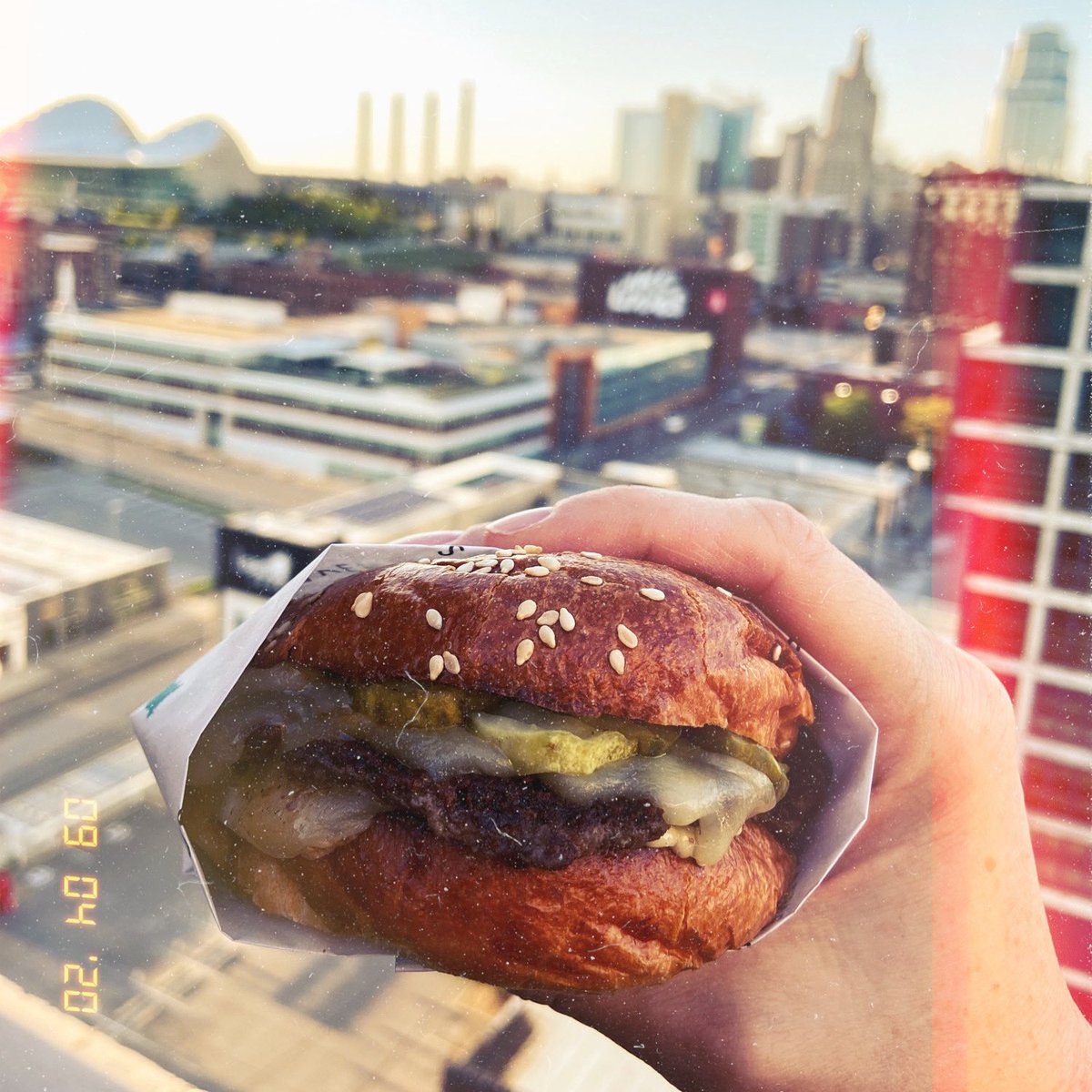 Ravenous tweet media