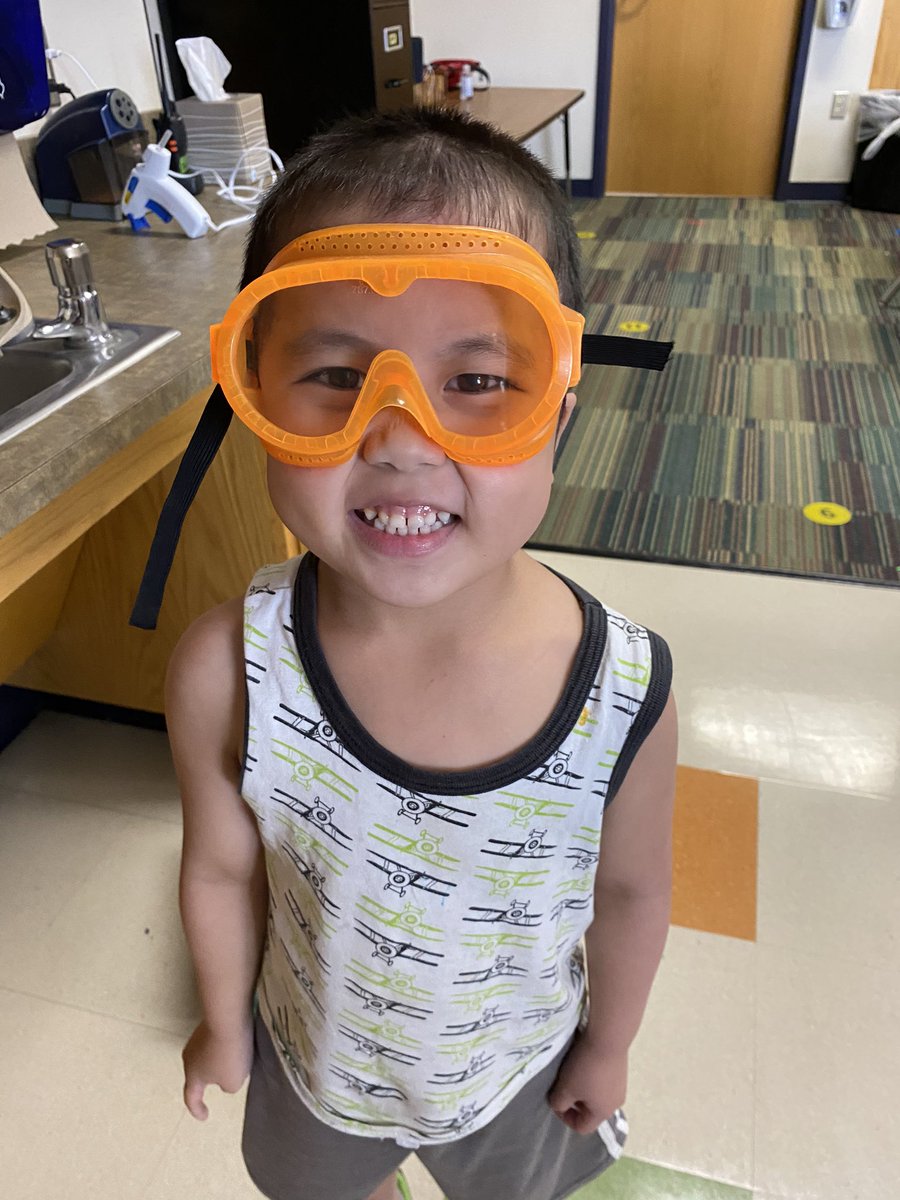 StacySpink's tweet photo. I spy some safe scientist in kindergarten #ccestrong #midwayscience https://t.co/JrM0TylA60