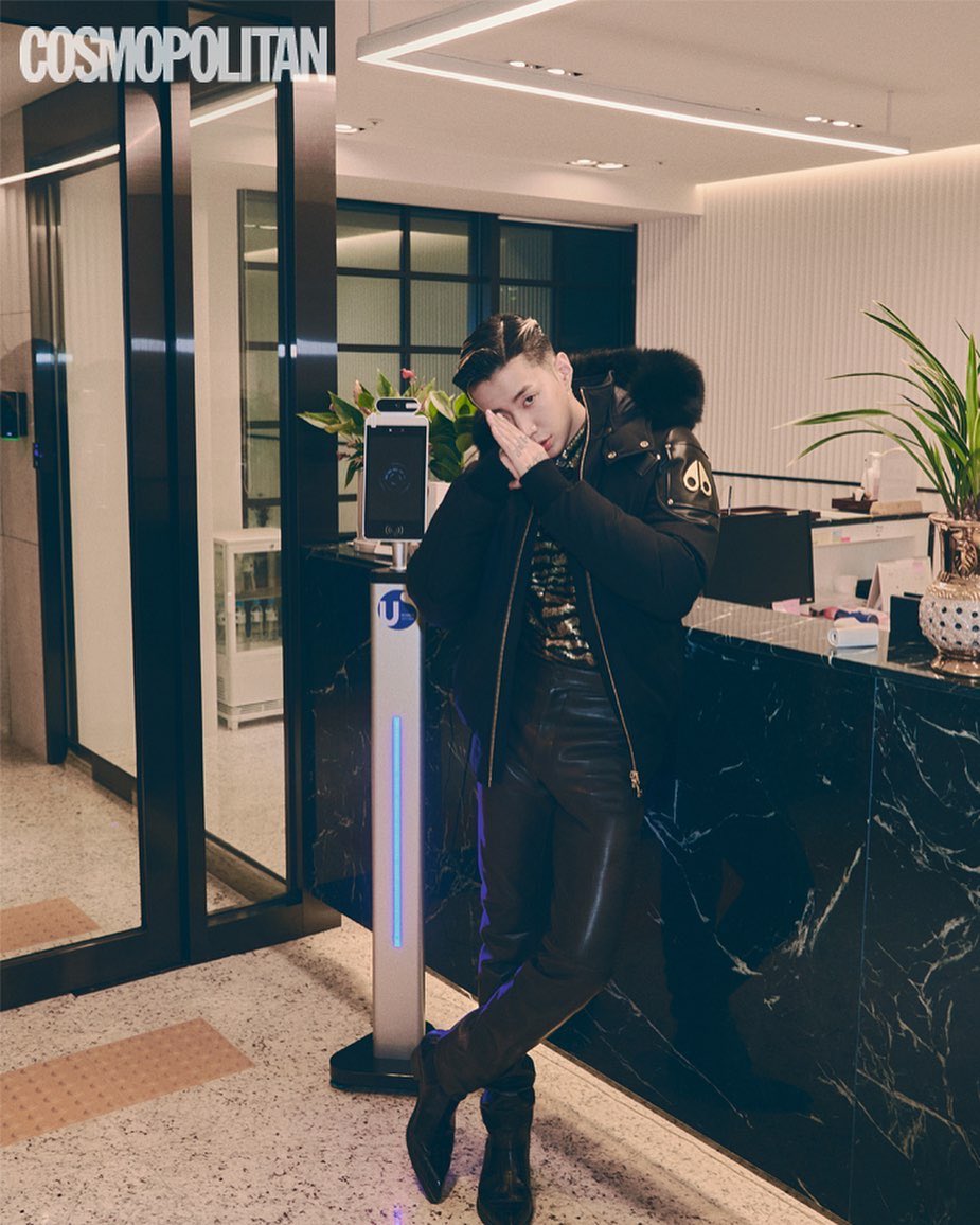 JayParkBallers's tweet photo. [HD PIC] Jay Park x MOOSE KNUCKLES pictorial on Cosmopolitan magazine Sept issue (1/2) 

🔗 https://t.co/MxSldeZgWP

#박재범 #JayPark https://t.co/w1gRJpp02B