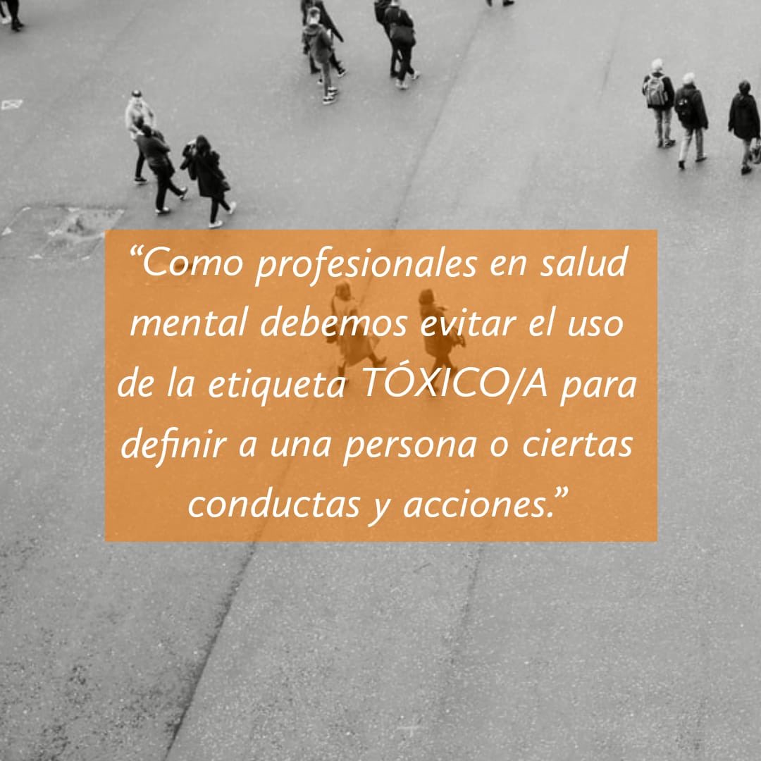 ProyectoLapsus's tweet photo. Esta noche les presentamos in pequeños análisis realizado por Mario Castro, donde nos invita a tener cuidado con las etiquetas que utilizamos. ¡Muy importante!

Evitar el uso de etiquetas es evitar el estigma.

#Psicologia #ELSALVADOR #etiquetas #NoEstigmas https://t.co/iveHY4RhFg