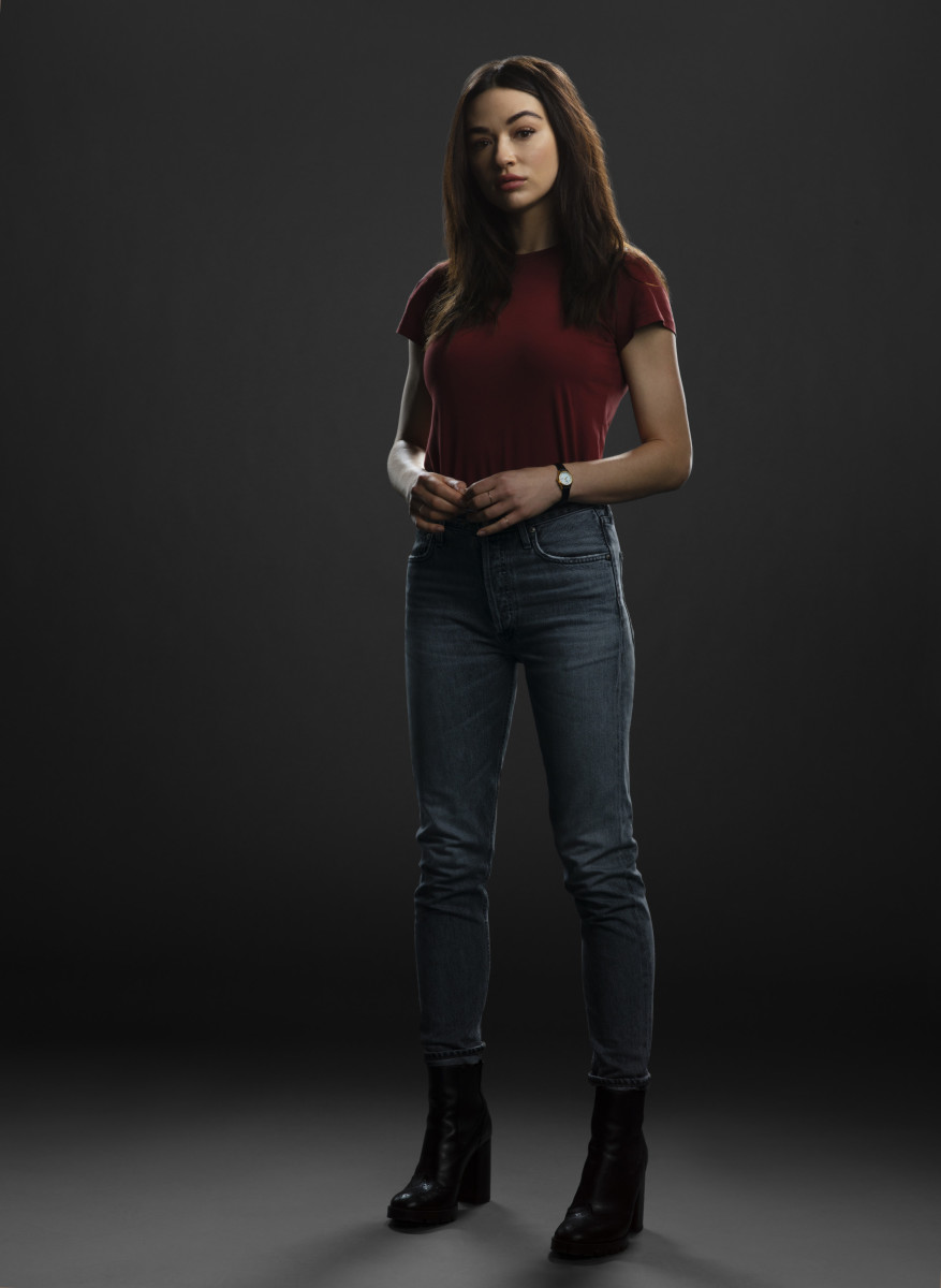 The CW has released a gallery of #SwampThing cast photos to promote the October 6 broadcast premiere of the series! ksitetv.com/swamp-thing/sw…