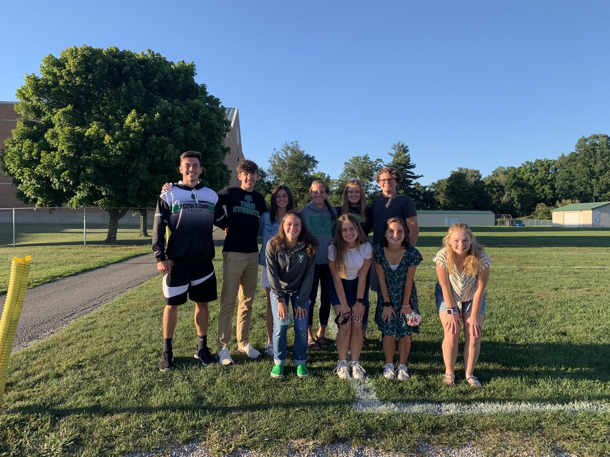 YHSDistance's tweet photo. Awesome group of #YtownXC SENIORS being honored tonight! #BeInTheArena https://t.co/w3EFa8qtMv